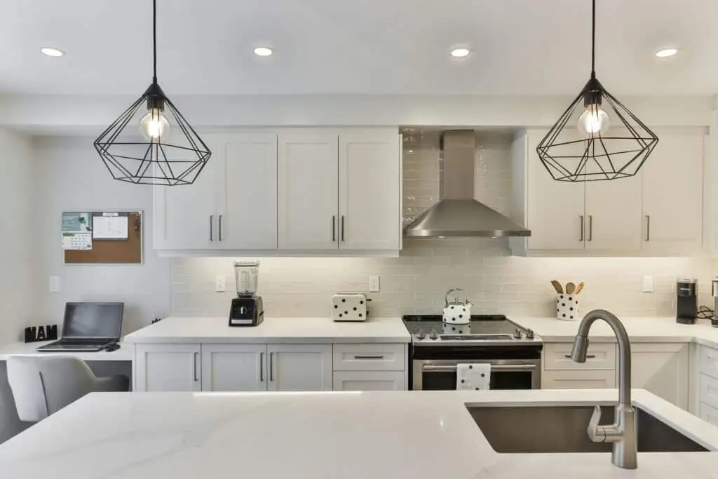 free estimate for charleston WV cabinet painter